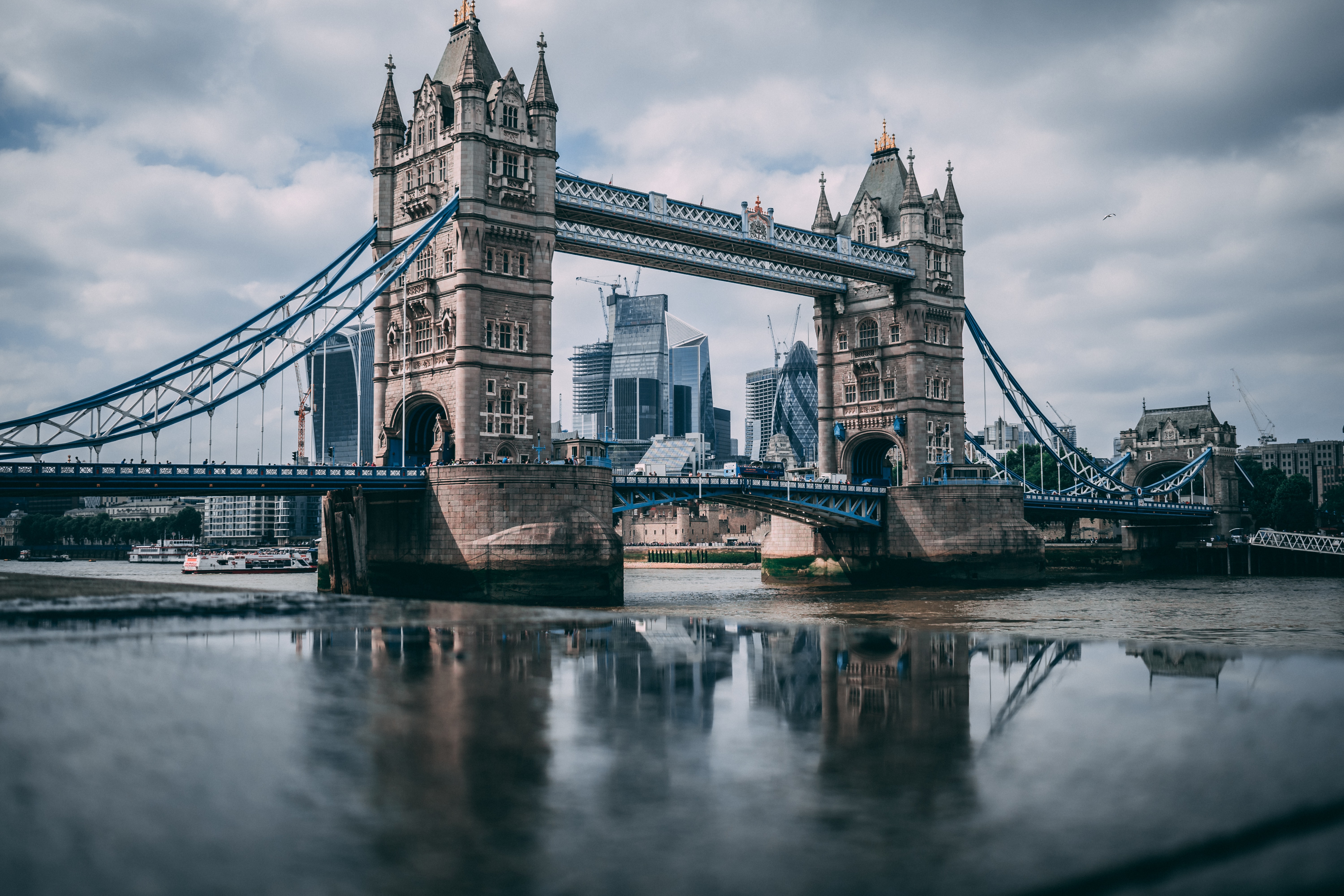 Tower Bridge Londres | Puente de estilo victoriano en el Londres moderno