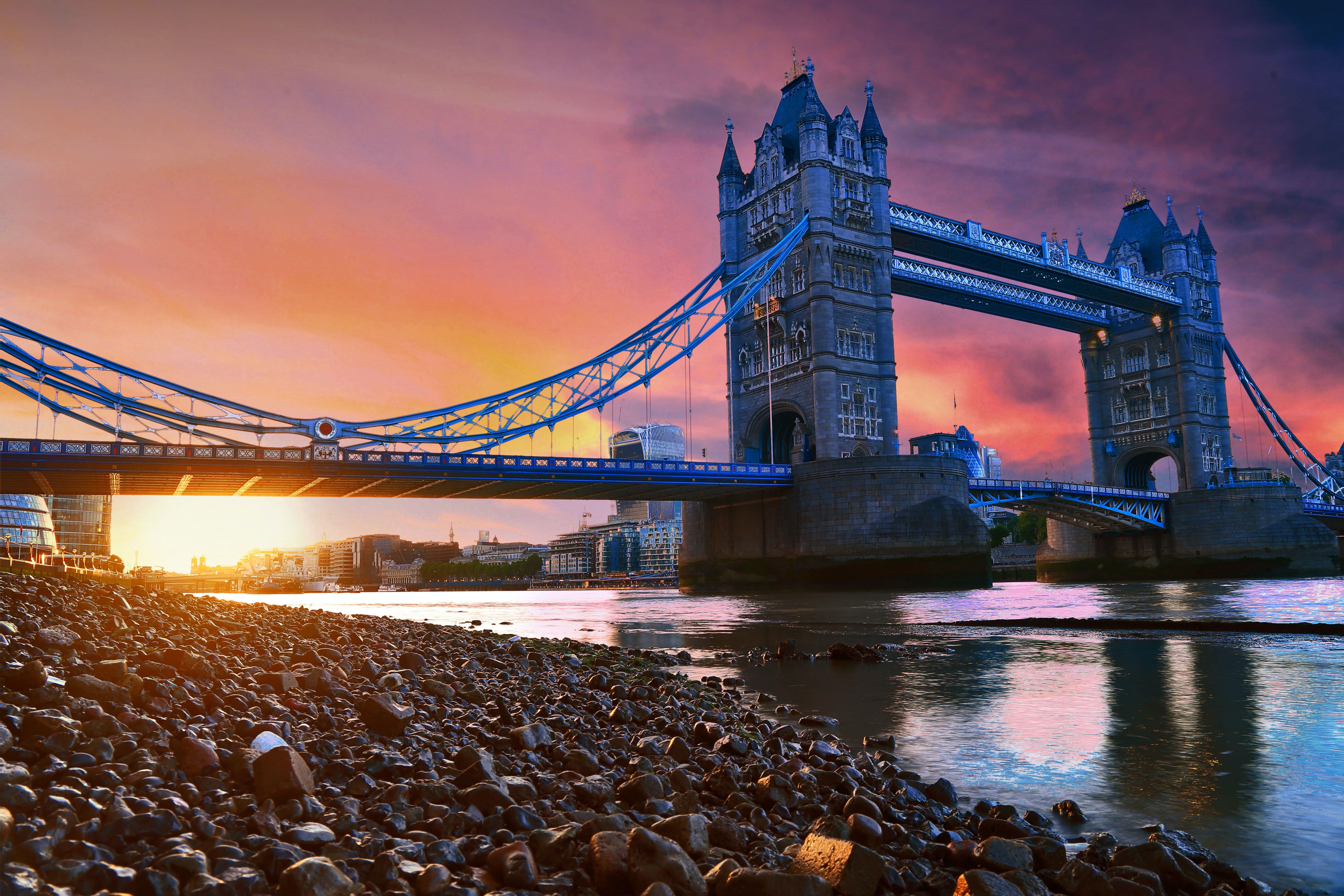 Tower Bridge Histor