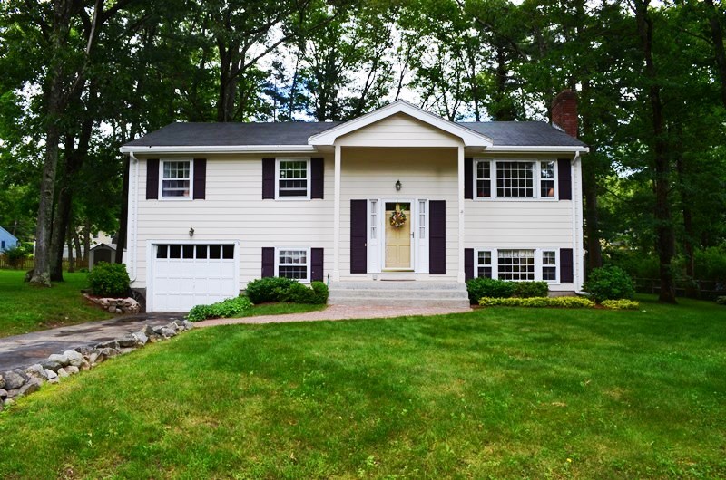 Virtual Tour of 3 Eagle Drive, Franklin, Massachusetts 02038 Single
