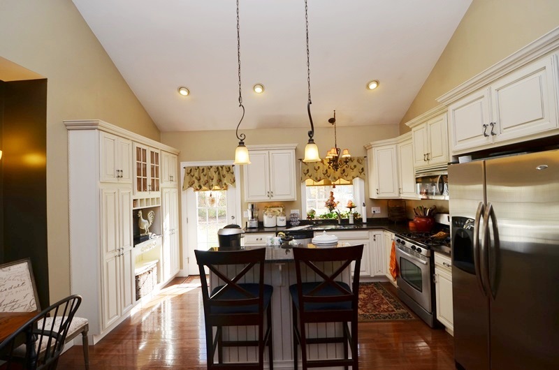 Virtual Tour of 2 Beechwood Ln Unit 2, Rockland, Massachusetts 02370