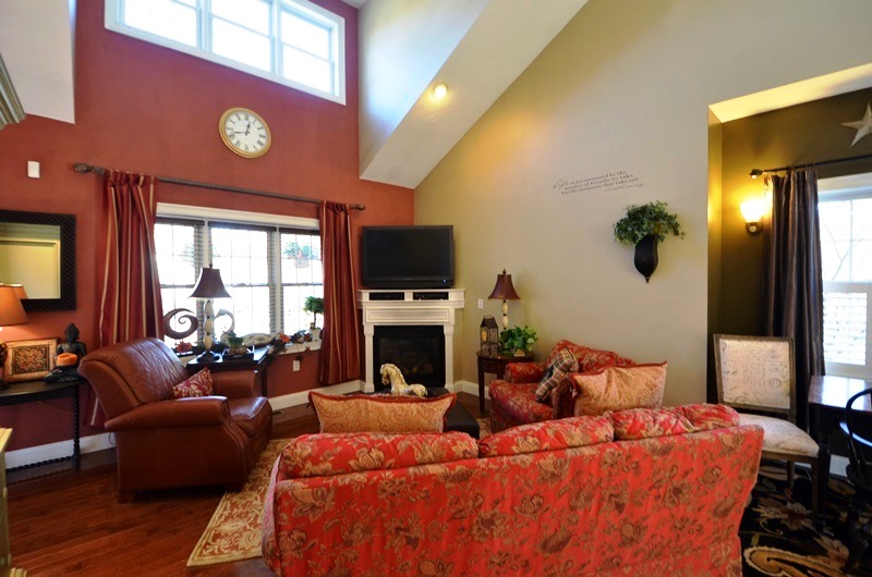 Virtual Tour of 2 Beechwood Ln Unit 2, Rockland, Massachusetts 02370