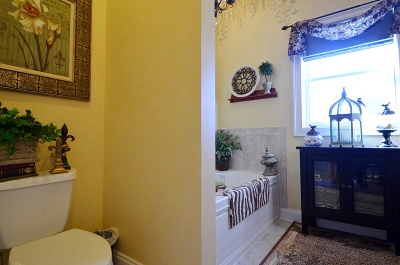 Virtual Tour of 2 Beechwood Ln Unit 2, Rockland, Massachusetts 02370