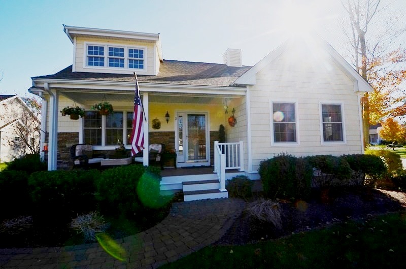 Virtual Tour of 2 Beechwood Ln Unit 2, Rockland, Massachusetts 02370