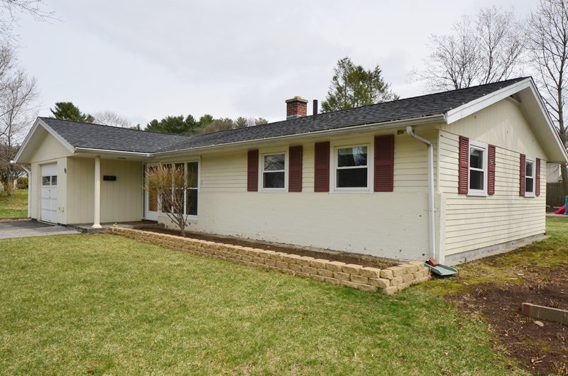 WellMaintained Campanelli Ranch!! 19 Mayflower Road, Framingham