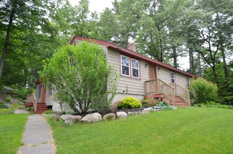 Virtual Tour of 175 Pine Street, Danville, New Hampshire 03819 Single