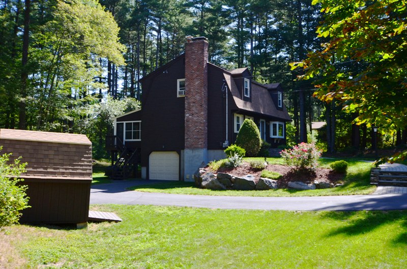 Virtual Tour of 7 Horseshoe Drive, Plainville, Massachusetts 02762