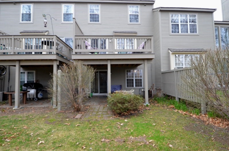 Virtual Tour of 313 Ridgefield Circle, Unit B, Clinton, Massachusetts