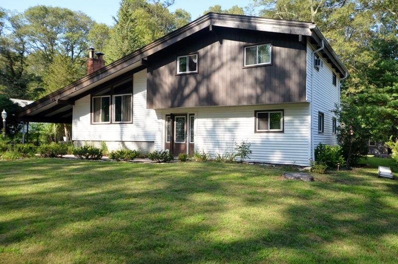 Virtual Tour of 33 Walnut Street, Millis, Massachusetts 02054 Single