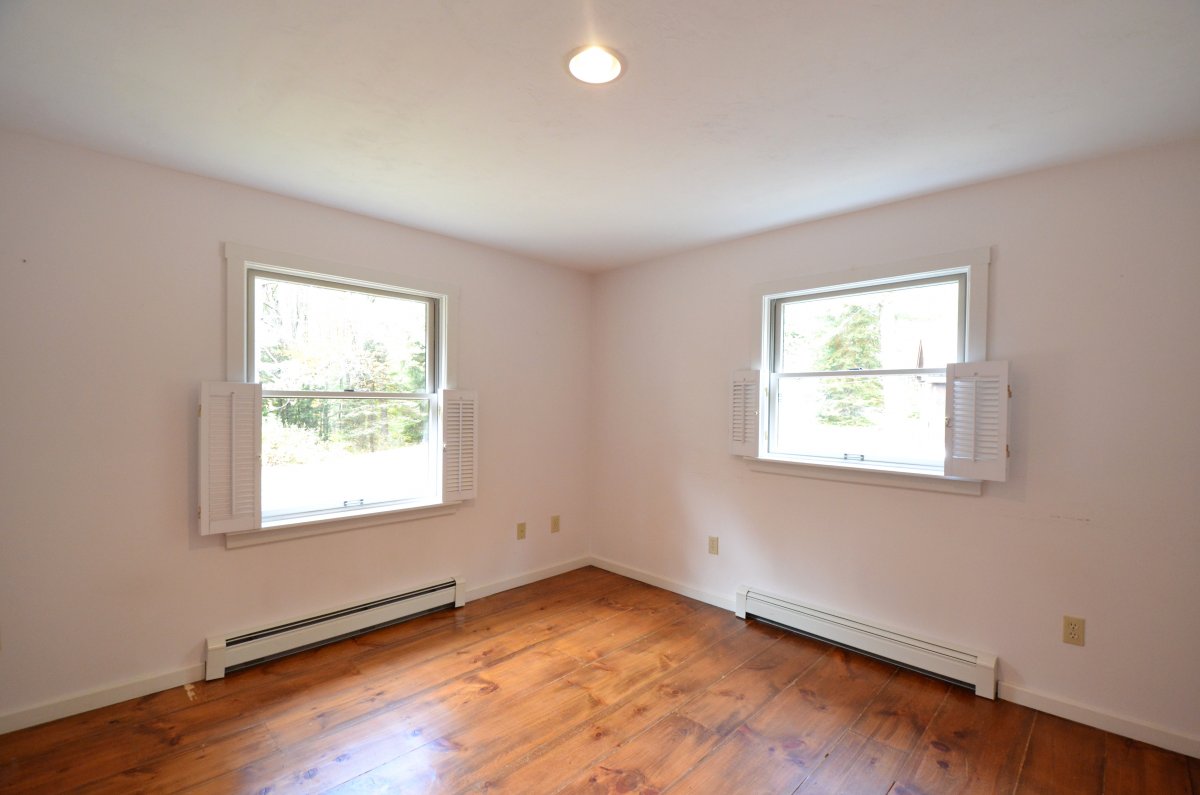 Virtual Tour of 230 Ellis Road, Westminster, Massachusetts 01473