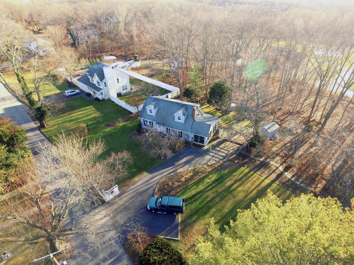 Virtual Tour of 2 Park Ave, Port Jefferson, New York 11777 Single