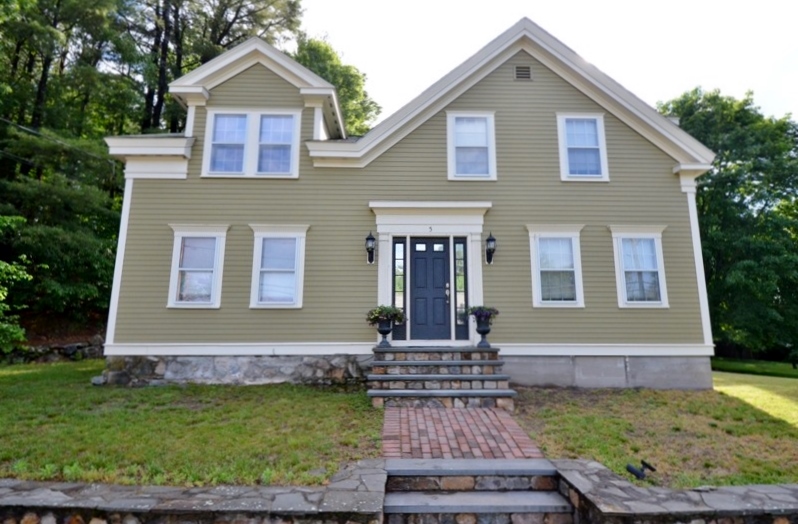Virtual Tour of 5 Liberty Street, Middleton, Massachusetts 01949