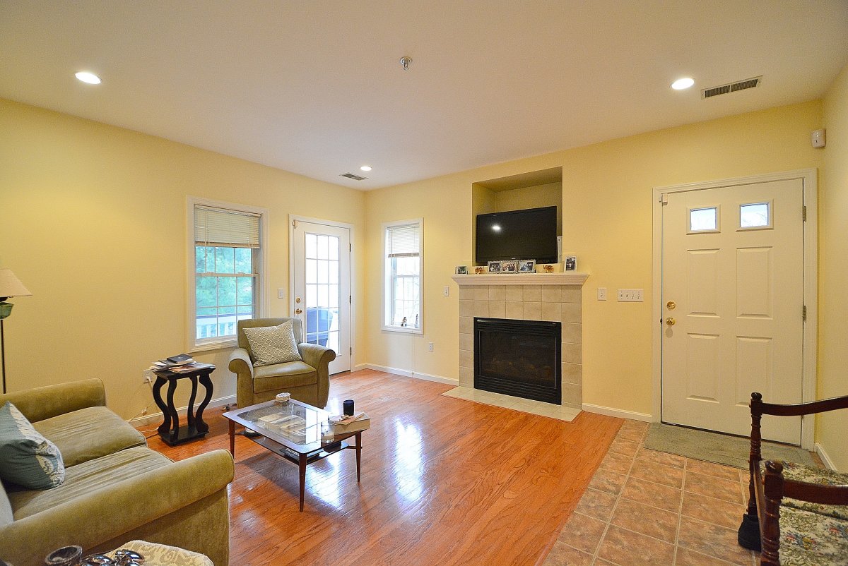 Virtual Tour of 100 Village Drive 100, Quincy, Massachusetts 02169