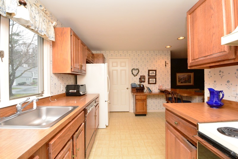 Virtual Tour of 13 Steepletree Lane, Unit 13, Wayland, Massachusetts