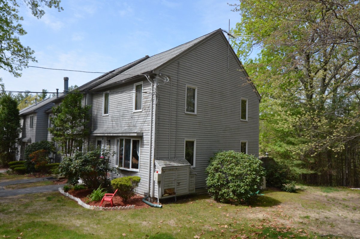 Virtual Tour of 501 Cardinal Lane, Unit 501, Tyngsboro, Massachusetts 01879 Condo TourVista