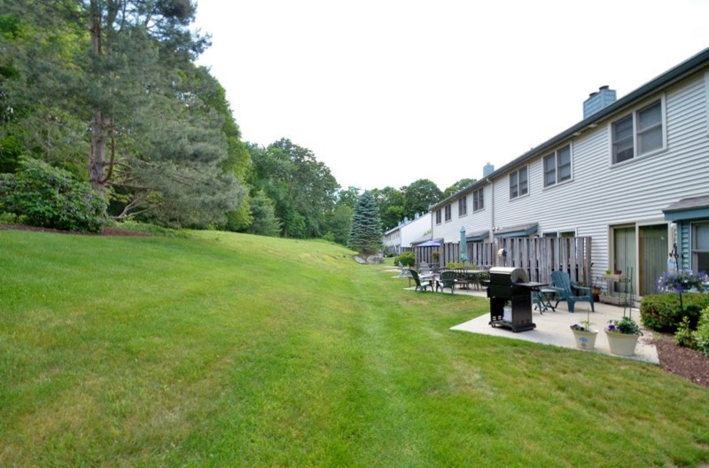 Virtual Tour of 67 Crystal Brook Way Unit F, Marlborough