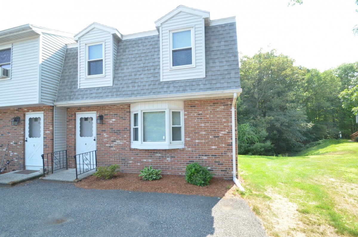 Virtual Tour of 11 General Hobbs, Holden, Massachusetts 01522 Condo
