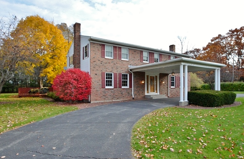Virtual Tour of 72 Hill Top Dr., Leominster, Massachusetts 01453