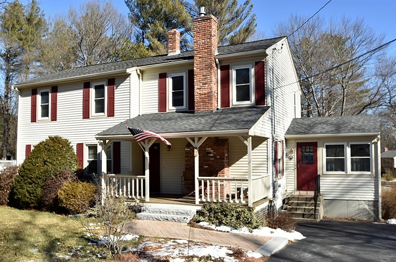Virtual Tour of 11 Fiske Ave, Upton, Massachusetts 01568 Single Family Home TourVista