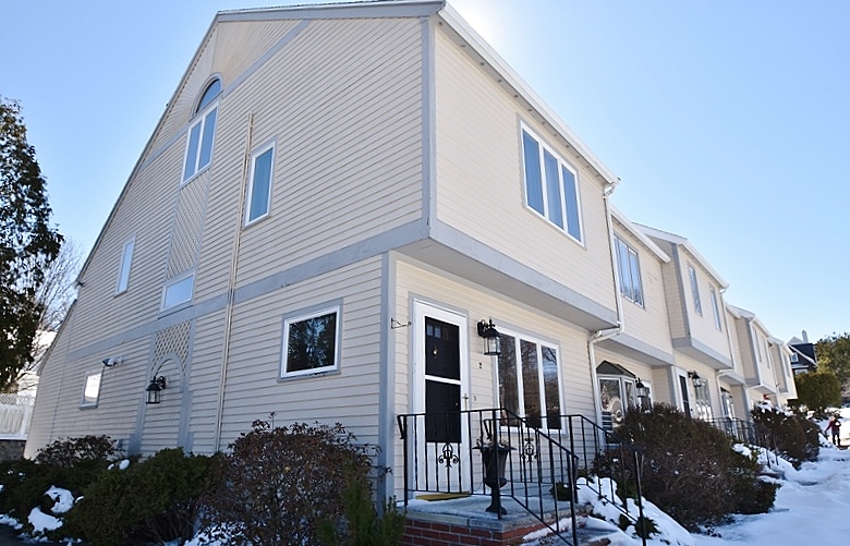 Virtual Tour of 2 Turning Mill Ln, Quincy, Massachusetts 02169 Condo