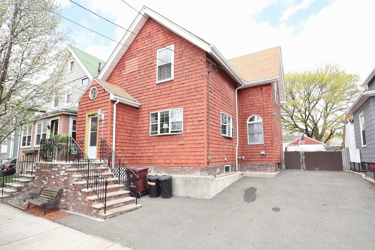 Virtual Tour of 34 Paris Street, Everett, Massachusetts 02149 Single