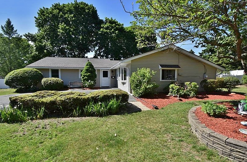 Virtual Tour of 12 Maryvale Lane, Peabody, Massachusetts 01960 Single