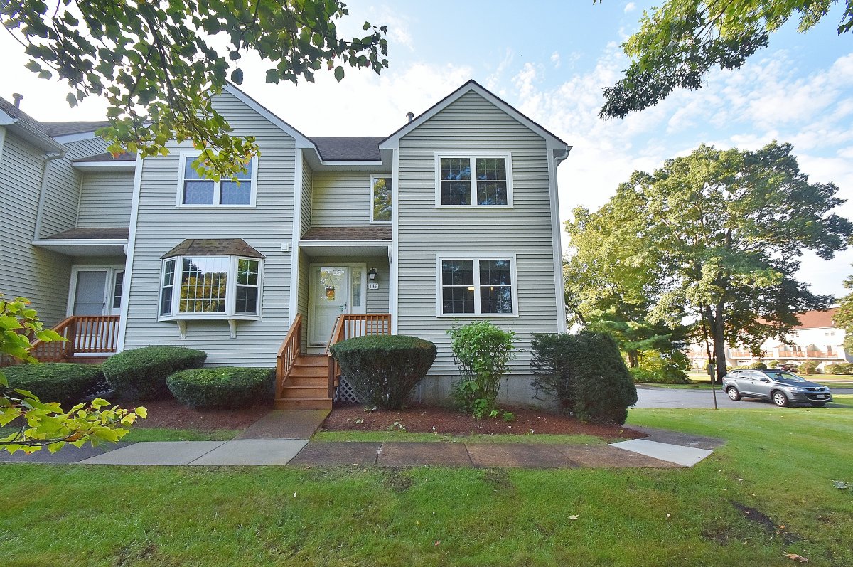 Virtual Tour of 149 Patrick Road Unit 149, Tewksbury, Massachusetts