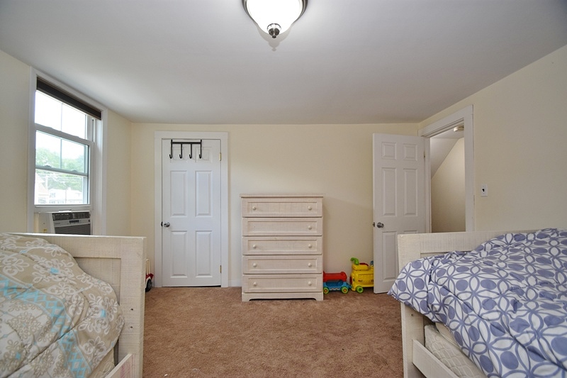 Virtual Tour of 2 Granite St, Foxboro, Massachusetts 02035 Single