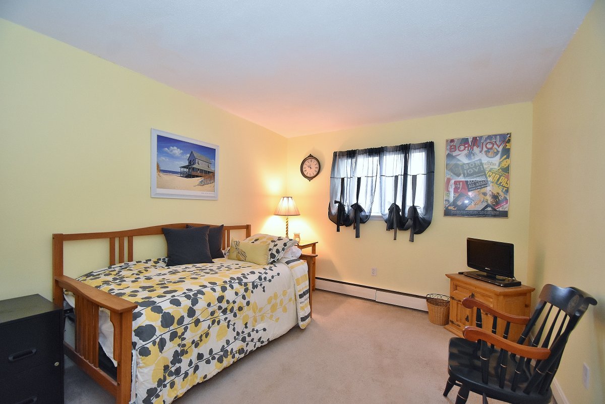 Virtual Tour of 6 Crescent Drive, Unit 11, Andover, Massachusetts 01810