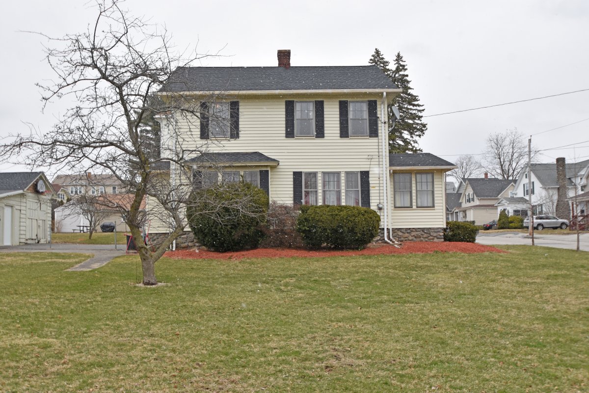 Virtual Tour of 31 Greendale Avenue, Worcester, Massachusetts 01606