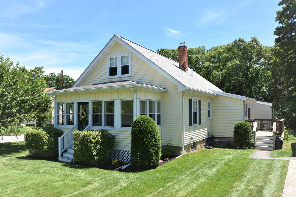 Virtual Tour of 29 Maple Avenue, Woburn, Massachusetts 01801 Single