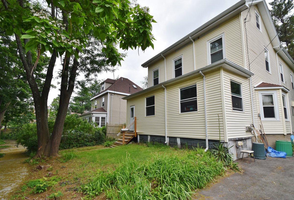 Virtual Tour of 37 Champa St, Newton Upper Falls, Massachusetts 02464