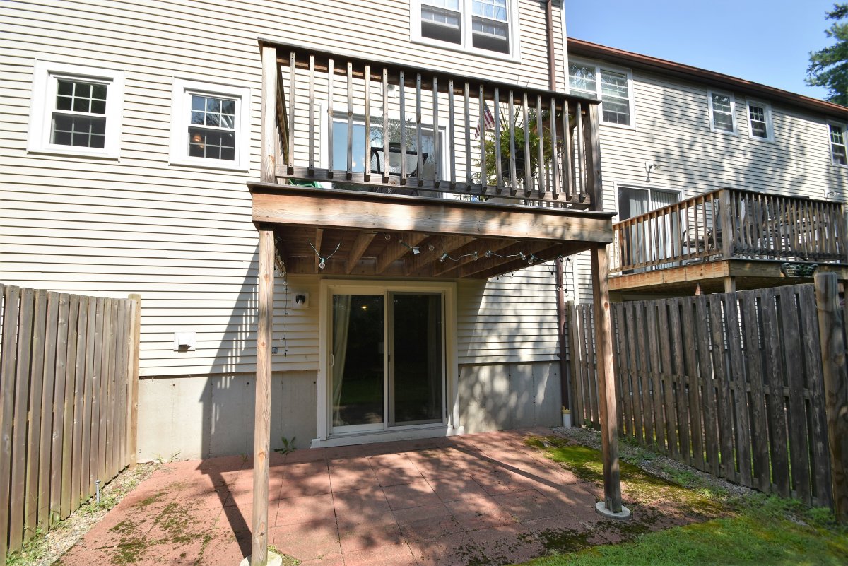 Virtual Tour of 23 Cedar Sq Unit 23, Millis, Massachusetts 02054