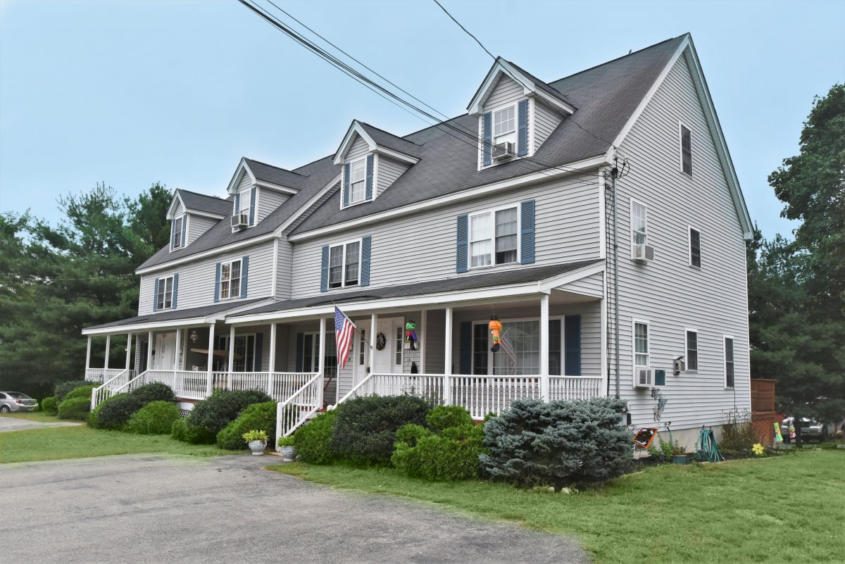 Virtual Tour of 1 Peaslee Terrace, Unit B, Methuen, Massachusetts 01844