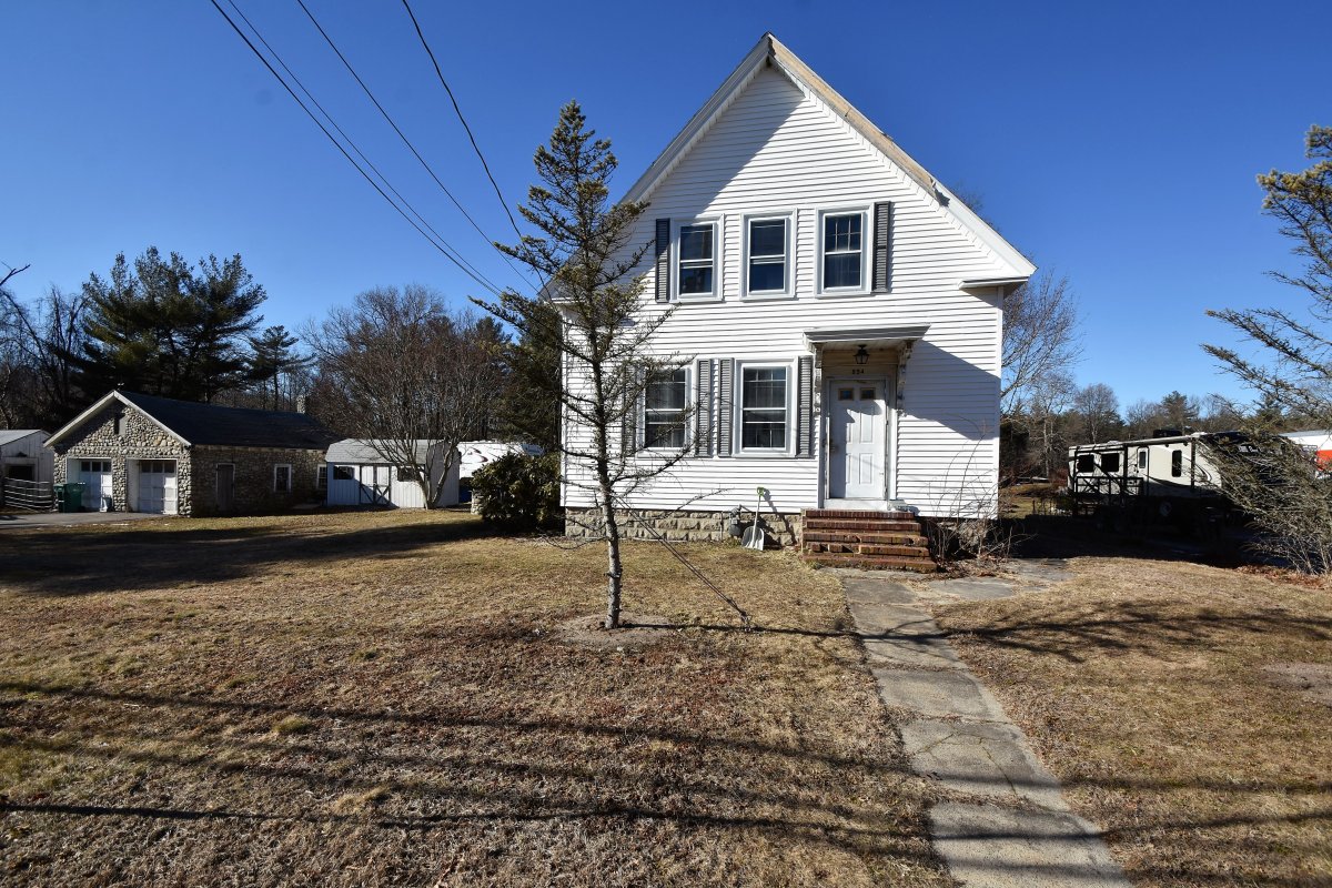 Virtual Tour of 894 Whitman St., Hanson, Massachusetts 02341 Single