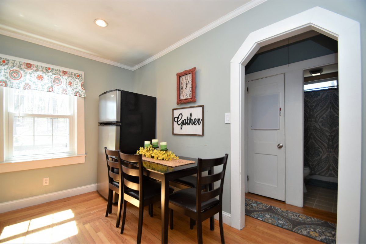 Virtual Tour of 185 Britton St, Raynham, Massachusetts 02767 Single