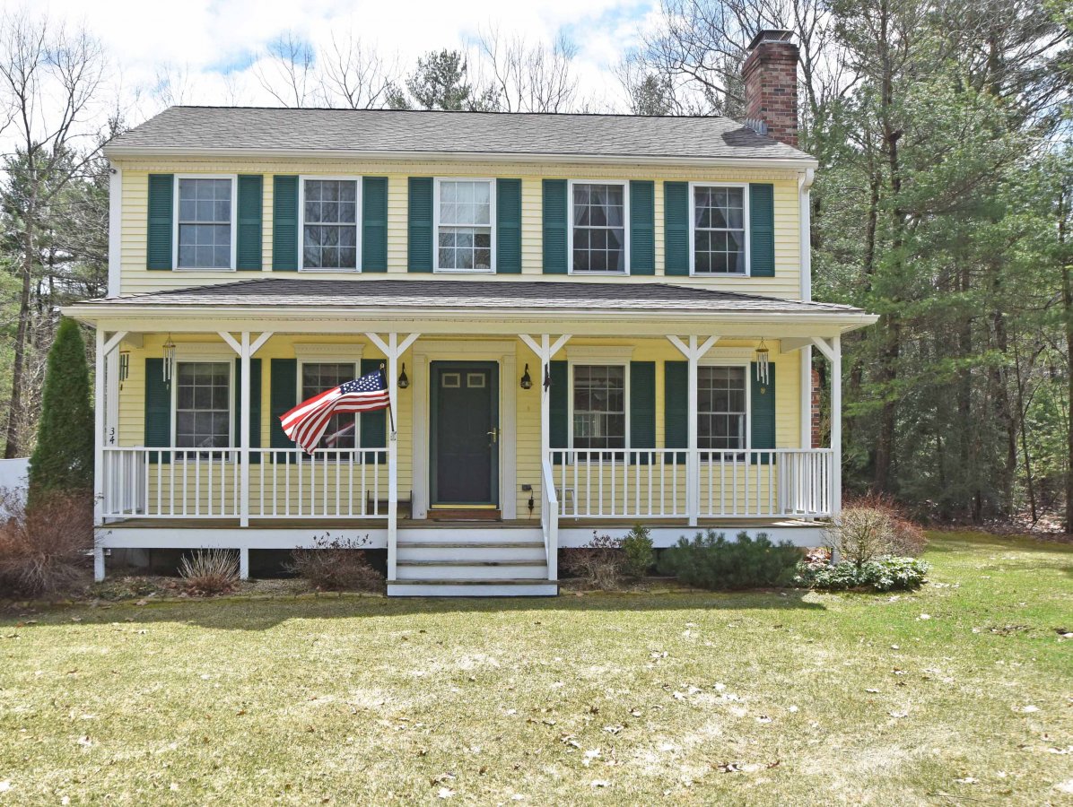 Virtual Tour of 34 Newton Rd, Westminster, Massachusetts 01473 Single