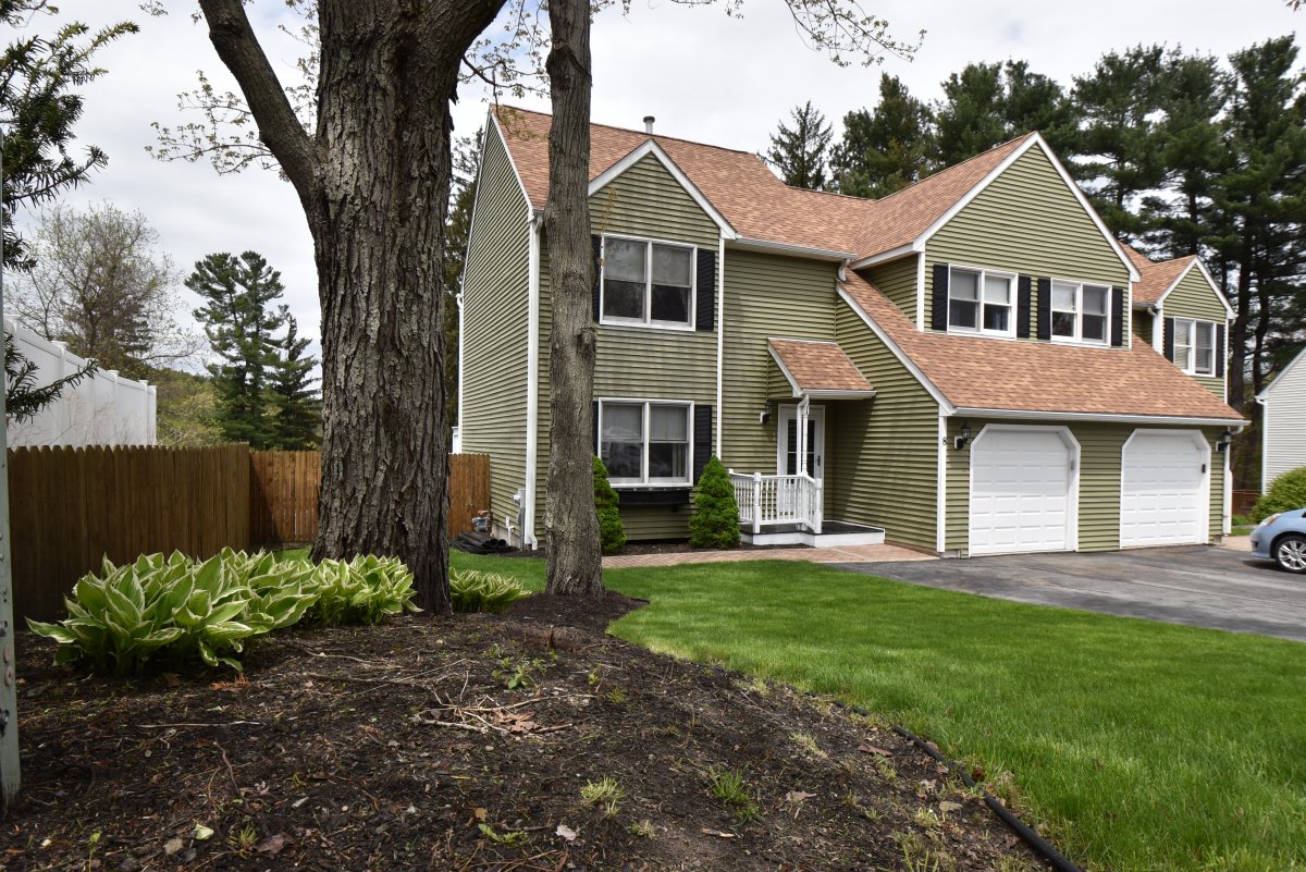 Virtual Tour of 8 Salo Terrace, Millbury, Massachusetts 01527 Single