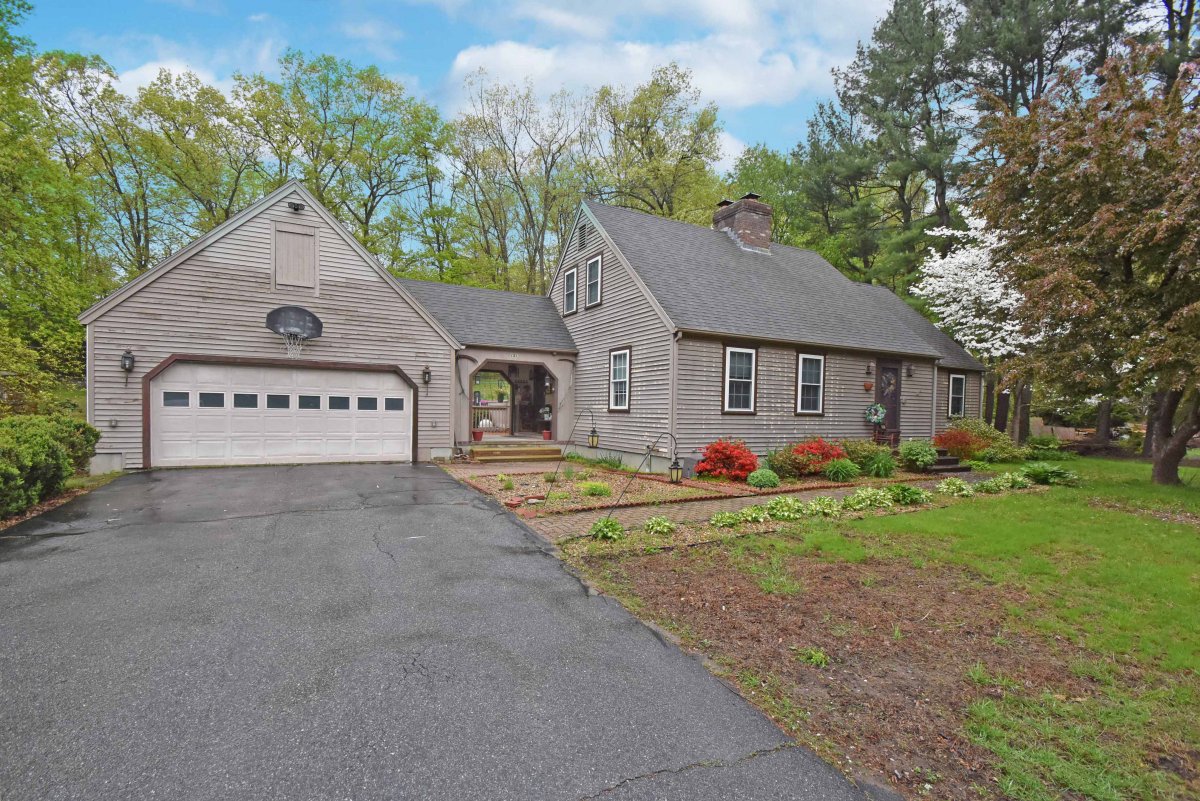 Virtual Tour of 151 Riverlin St, Millbury, Massachusetts 01527 Single