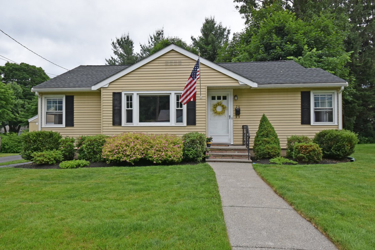 Virtual Tour of 26 Woodway Dr, Shrewsbury, Massachusetts 01545 Single