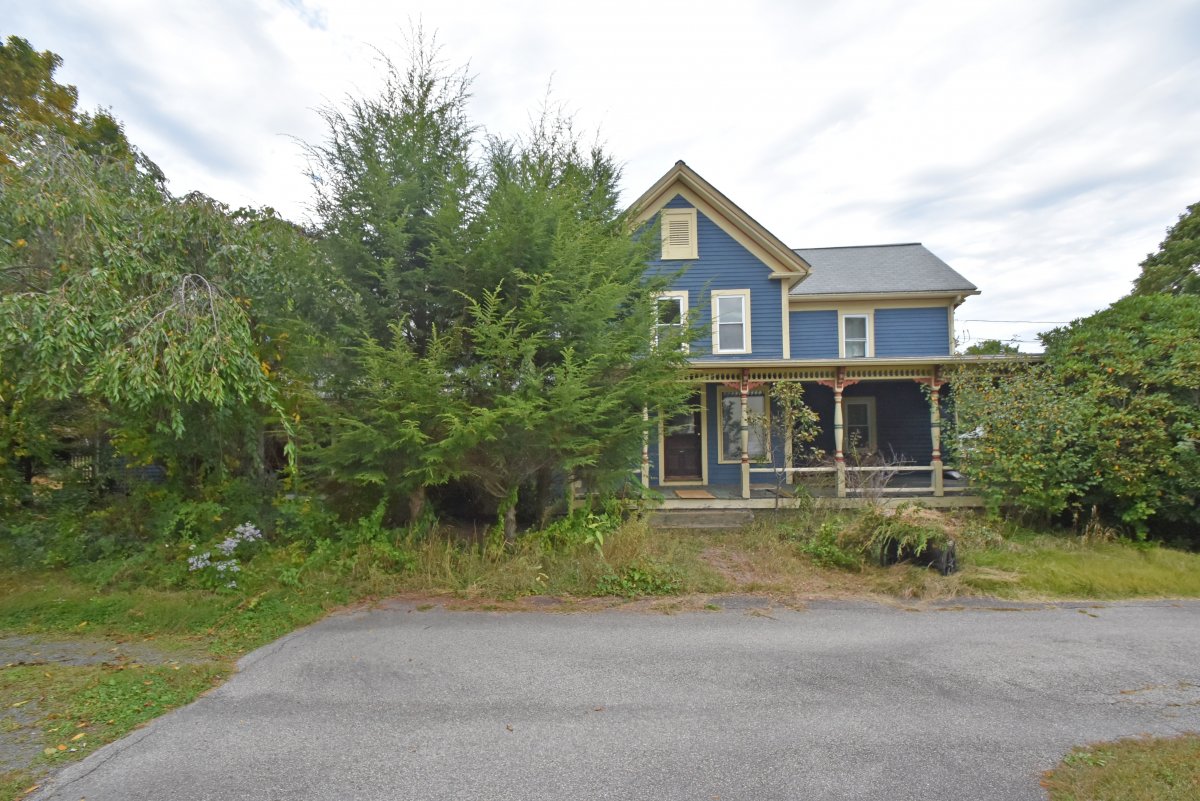Virtual Tour of 136 Lincoln St, Hudson, Massachusetts 01749 Single