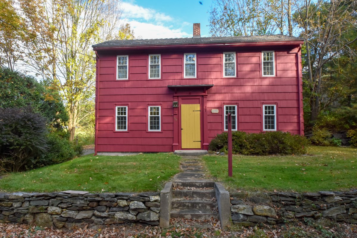 Virtual Tour of 279 Stafford St, Charlton, Massachusetts 01507 Single