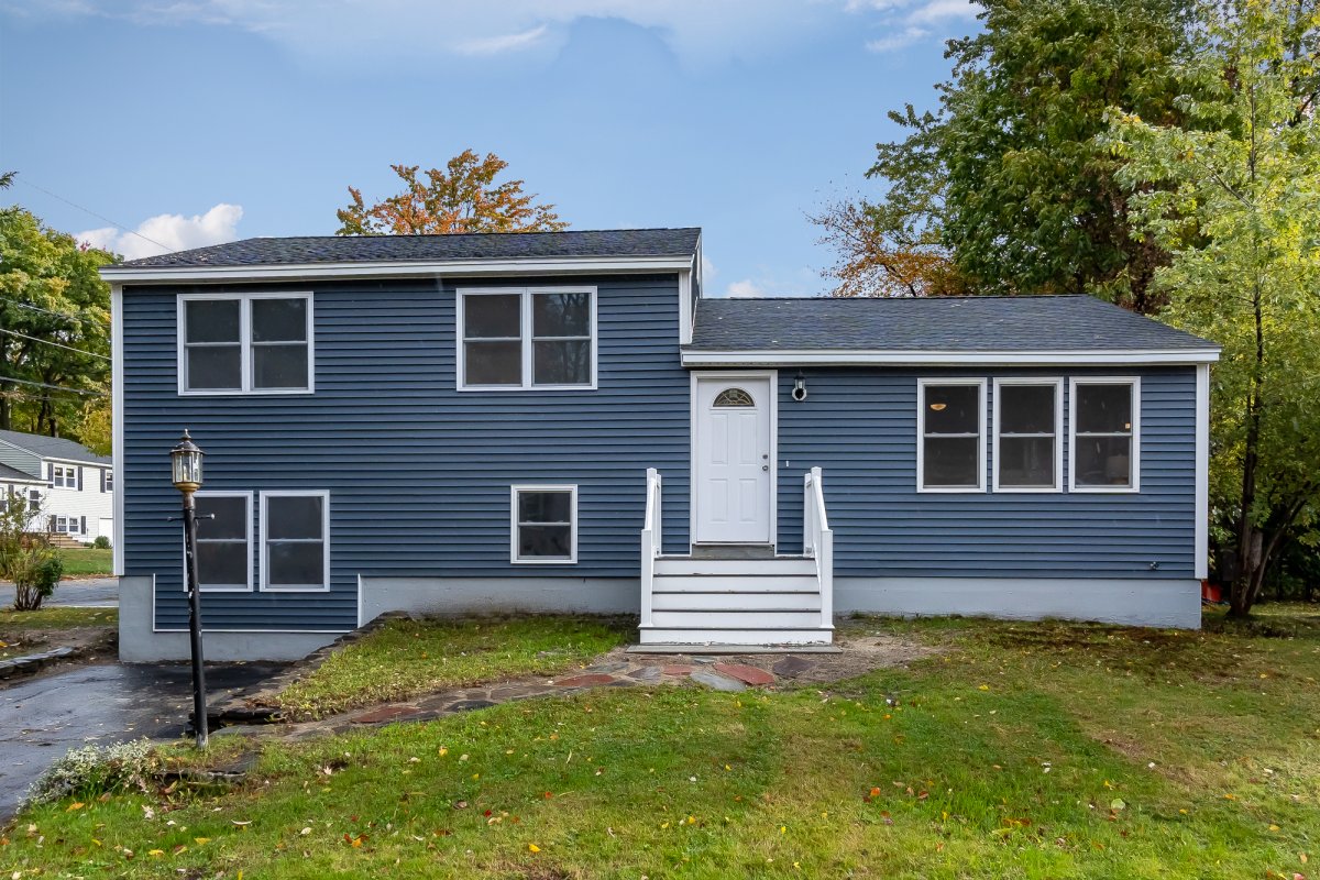 Virtual Tour of 139 Smith Street, Leominster, Massachusetts 01453