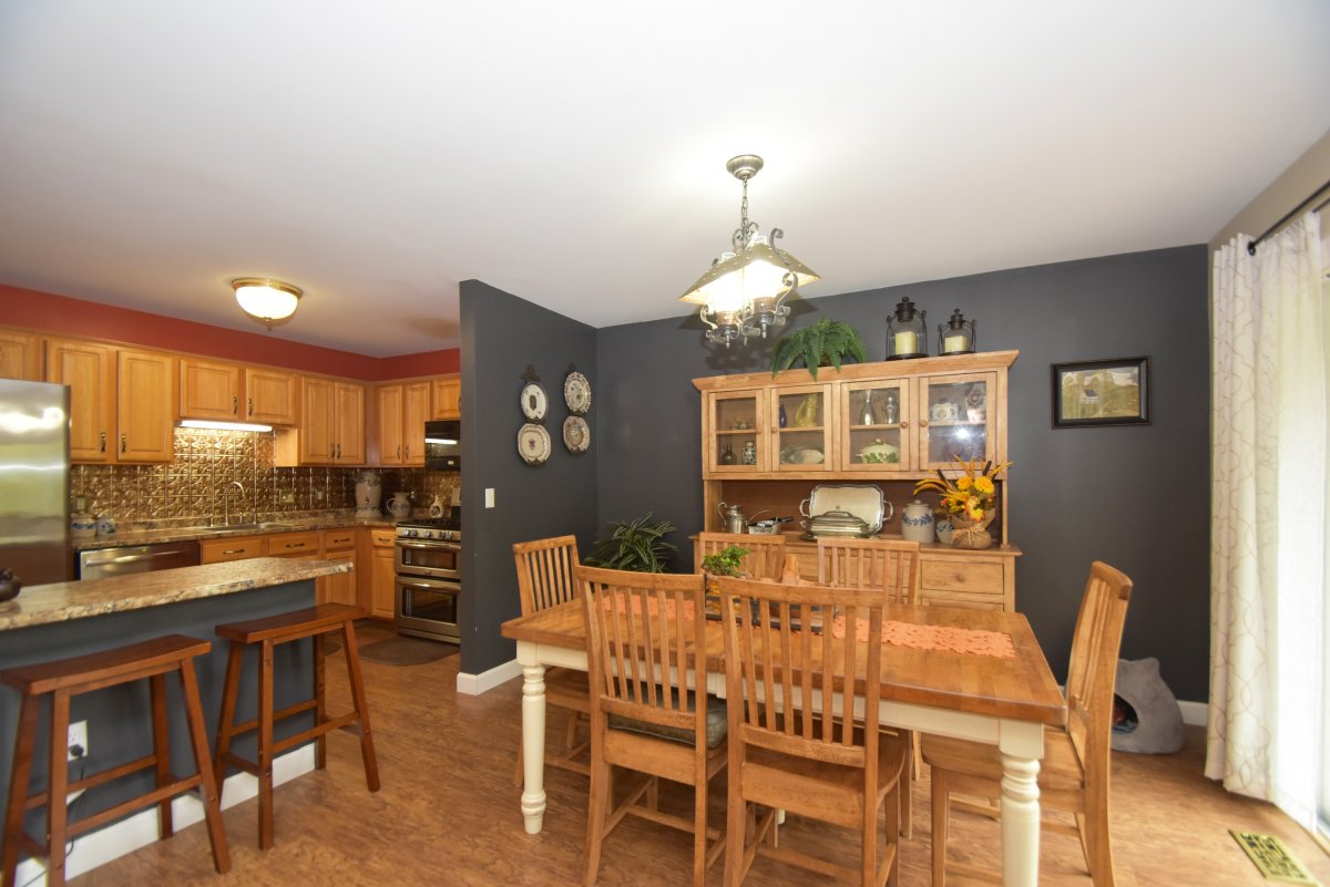 Virtual Tour of 63 Steeple Vw Unit 63, Sturbridge, Massachusetts