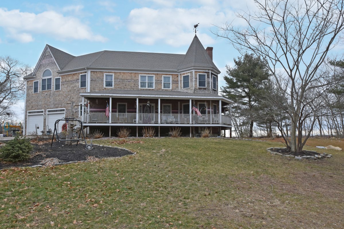 Virtual Tour of 16 Jefferson Ave, Marshfield, Massachusetts 02050