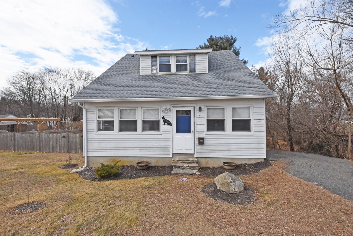 Virtual Tour of 9 Wheelock Ave., Millbury, Massachusetts 01527 Single