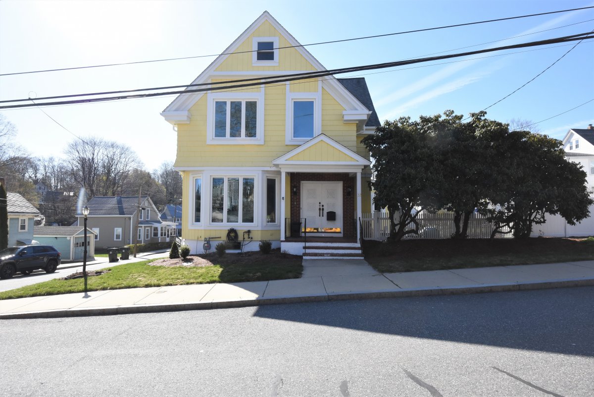 Virtual Tour of 32 Water St, Marlborough, Massachusetts 01752 Single