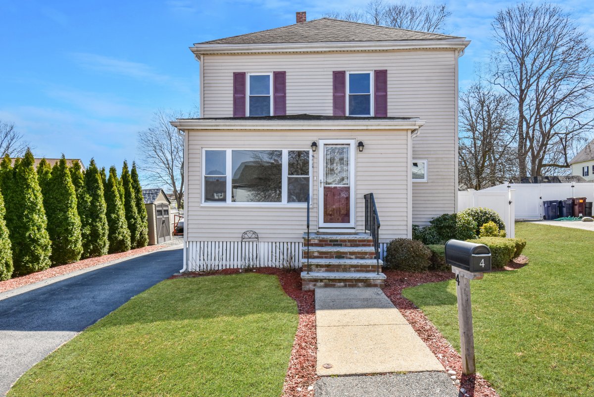 Virtual Tour of 4 Franklin Street Ct, Peabody, Massachusetts 01960