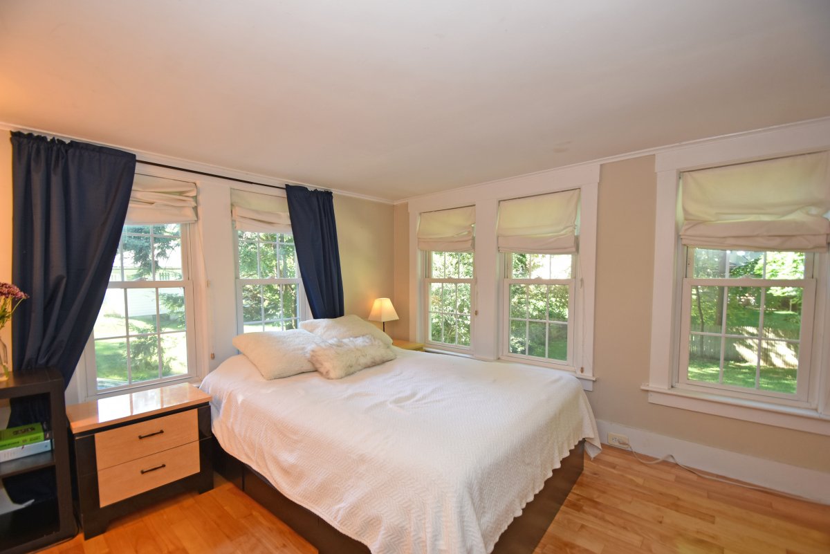 Virtual Tour of 206 W Plain Street, Wayland, Massachusetts 01778