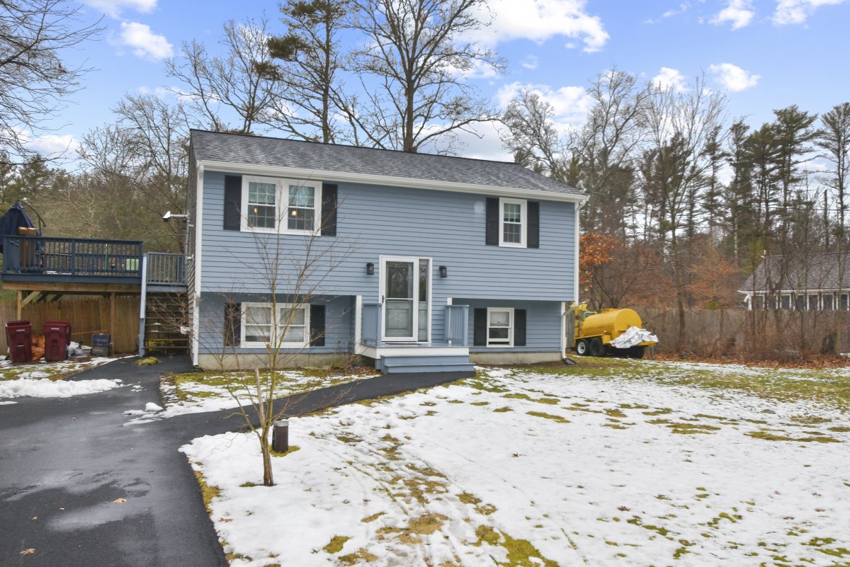 Virtual Tour of 197 Cherry St, Middleboro, Massachusetts 02346 Single