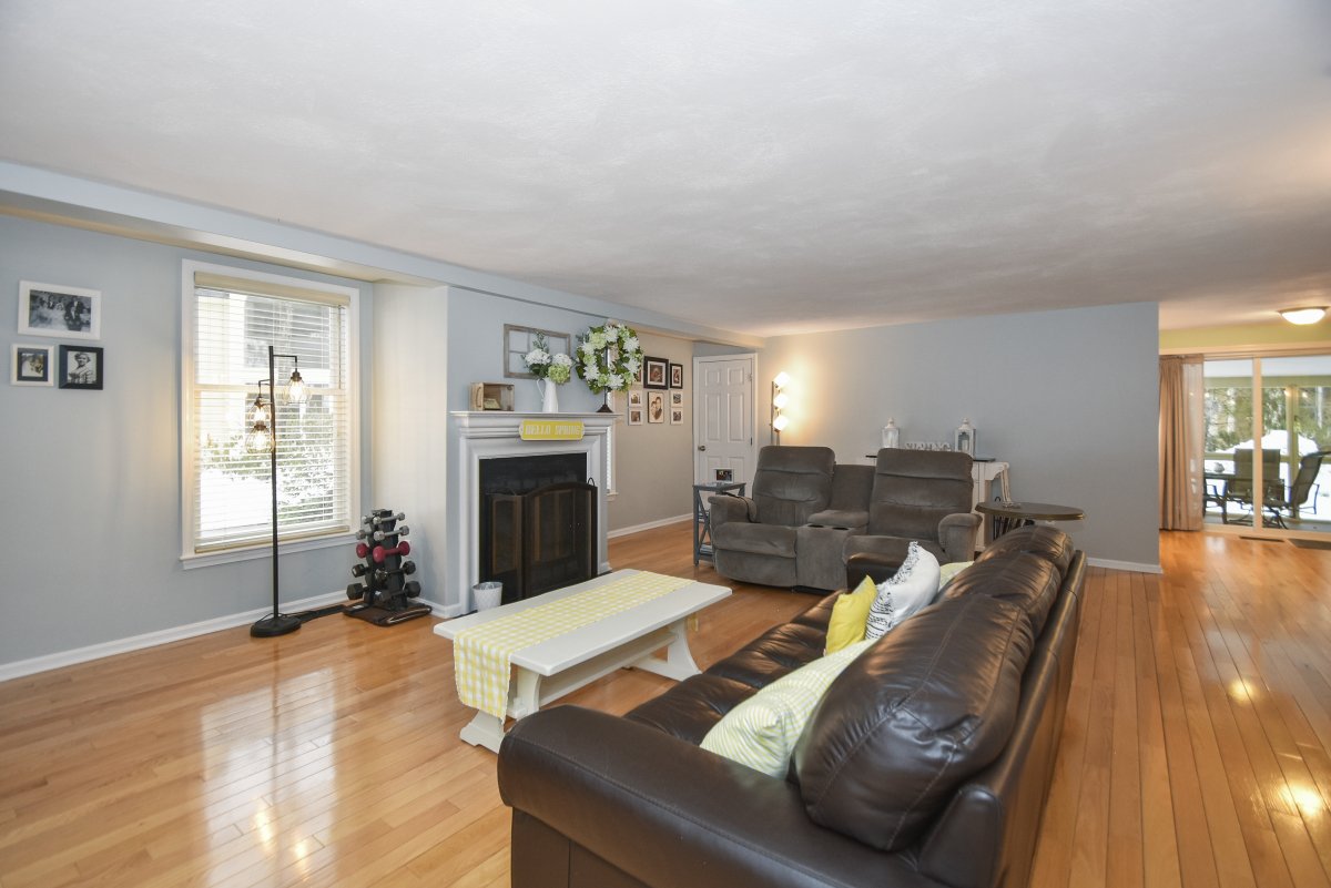 Virtual Tour of 111 Brigham St Unit 23A, Hudson, Massachusetts 01749